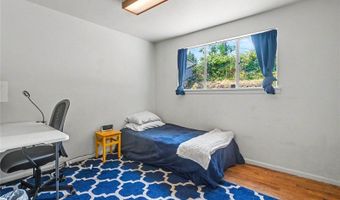 5669 Kitsap Way, Bremerton, WA 98312