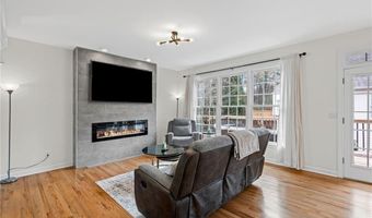 7260 Fawn Lake Dr, Alpharetta, GA 30005