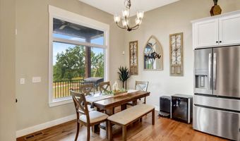 415 S Piper Ave, Ash Grove, MO 65604