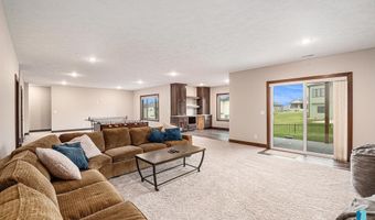 1604 W River Bend St, Brandon, SD 57005