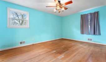 9 Merrimon Ave, Boiling Springs, SC 29316