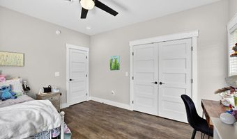 109 Bowman Rd, Albertville, AL 35950