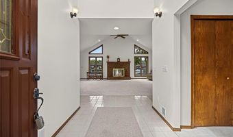 7236 Bluebill St, Algonac, MI 48001