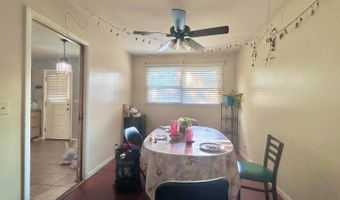 10 N ADAMS Dr, Addison, IL 60101