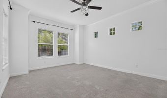 824 ISLEBAY Dr, Apollo Beach, FL 33572