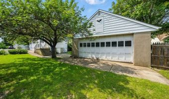 21 Hillside Ave, Andover, NJ 07801