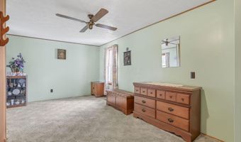 300 Halderman St, Amanda, OH 43102