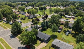 2411 Lynn Ave, Altoona, WI 54720