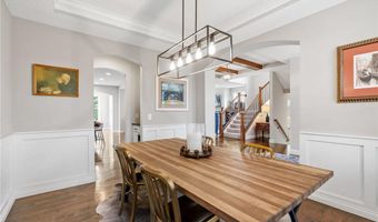 405 Riverside Cir, Anoka, MN 55303