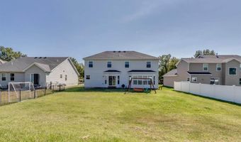 253 Village Creek Dr Dr, Ballwin, MO 63021