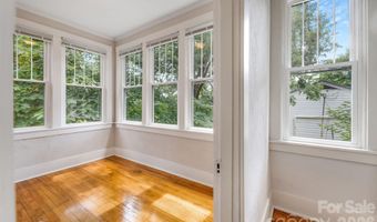 181 Courtland Pl, Asheville, NC 28801