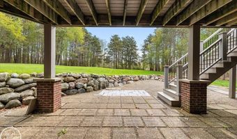 170 Fern Dr #11, Addison Twp., MI 48367