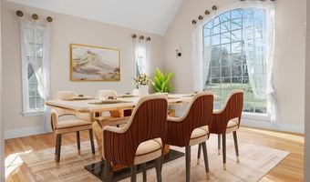 38 Miss Fry Dr, East Greenwich, RI 02818