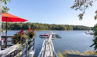 110 Rocky Hollow Rd, East Greenwich, RI 02818