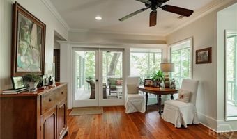 210 Riverview Rd, Athens, GA 30606