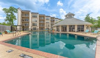 2045 3rd St #418, Baton Rouge, LA 70802