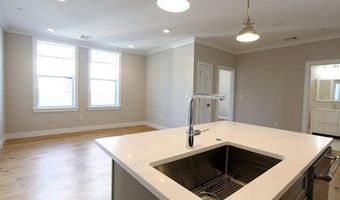 31 Orleans St Unit 303, Boston, MA 02128