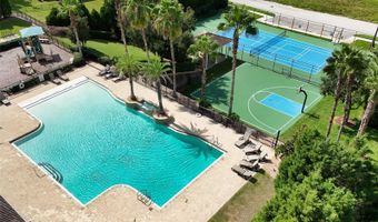 226 LAKE VISTA Dr, Auburndale, FL 33823