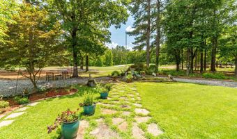 210 Pizarro Dr, Hot Springs Village, AR 71909