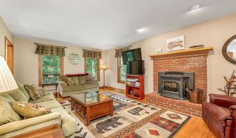 224 Rand Hill Rd, Alton, NH 03810