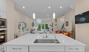 5307 MERRIAM St, Bethesda, MD 20814