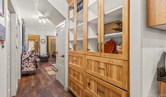 1 Sunset Trl, Banks, ID 83602