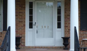 302 Baskin Ave, Bishopville, SC 29010