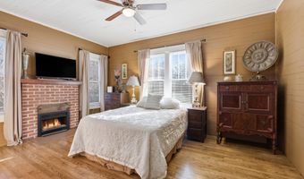 755 Gainesville Hwy, Alto, GA 30510