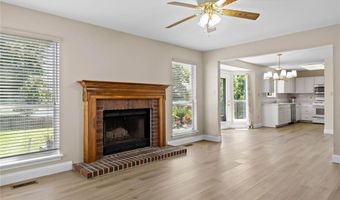 1114 Arbor Spring Ct, Ballwin, MO 63021