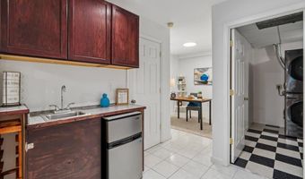 5914 LANGTON Dr, Alexandria, VA 22310