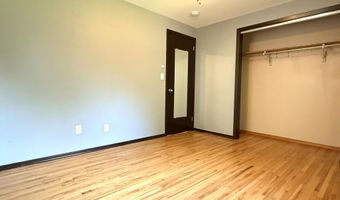 704 S Harrison St, Aberdeen, SD 57401