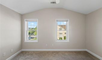 60 Saw Mill Dr 301, North Kingstown, RI 02852