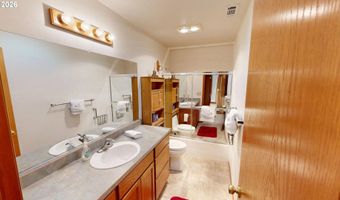 1389 GLENWOOD Dr, Brookings, OR 97415