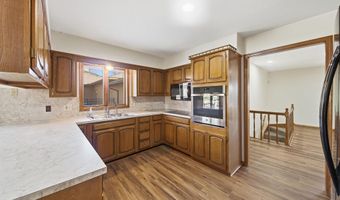 3 Debra Cir, Augusta, KS 67010