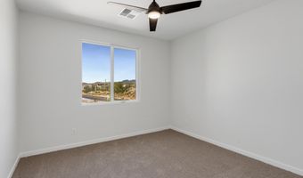 1687 E Creek Canyon Rd, Phoenix, AZ 85086