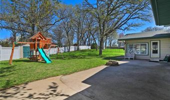 1210 Southview Ln, Albert Lea, MN 56007