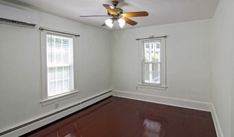 105 Penn Ave, Andover, NJ 07801