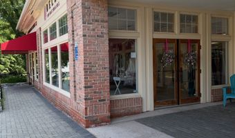 51 E Main St, Avon, CT 06001
