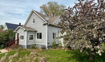 325 HUDSON St, Antigo, WI 54409