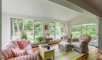 73 Head Of The Tide Rd, Belfast, ME 04915