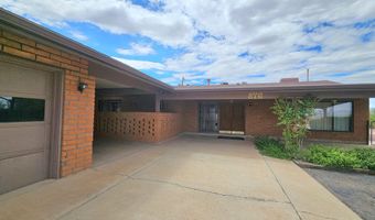 876 S La Mesa Dr, Benson, AZ 85602