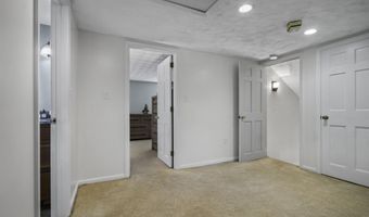6 Bona Vista Dr, Bow, NH 03304