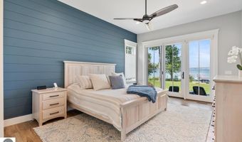 9214 Myrtle Ln, Alden, MI 49612