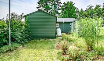 95 Loop Rd, Acton, ME 04001