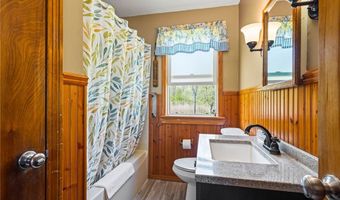 2052 Crittenden Rd, Alden, NY 14004