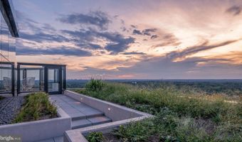 4710 ELM St 1B-E-1213, Bethesda, MD 20814