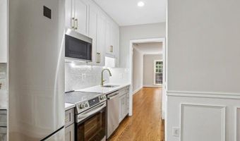 3217 SUTTON Pl NW A, Washington, DC 20016