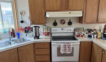 235 S Oregon Trail Rd, American Falls, ID 83211