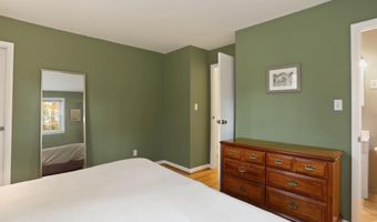 4848 RED FOX Dr, Annandale, VA 22003