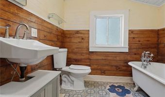 409 E Evans St, Bainbridge, GA 39819